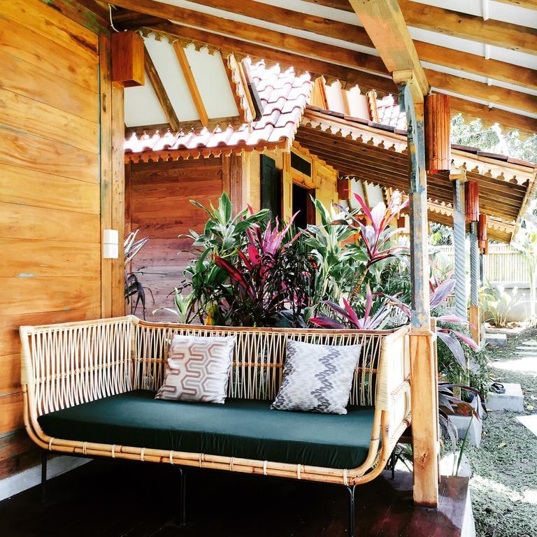 Kayu Bali Hotel Canggu  Exterior photo